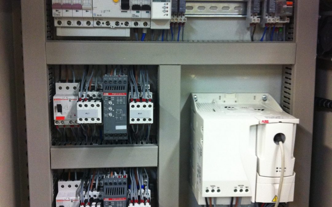Control Grupo de Presión mediante 2 Motores de 10 CV